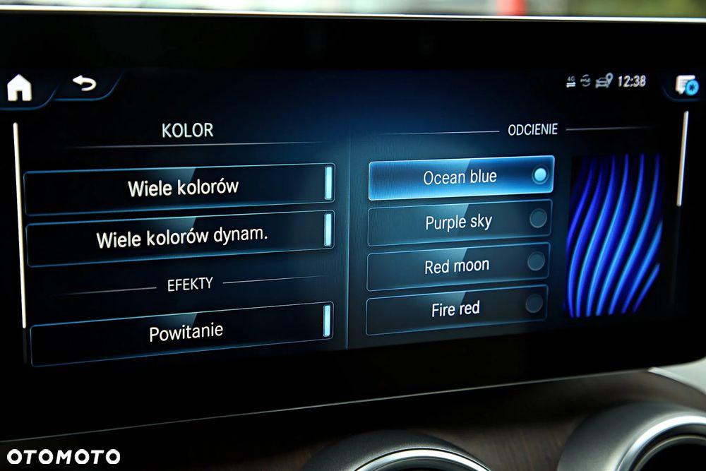 Mercedes-Benz GLC - 33