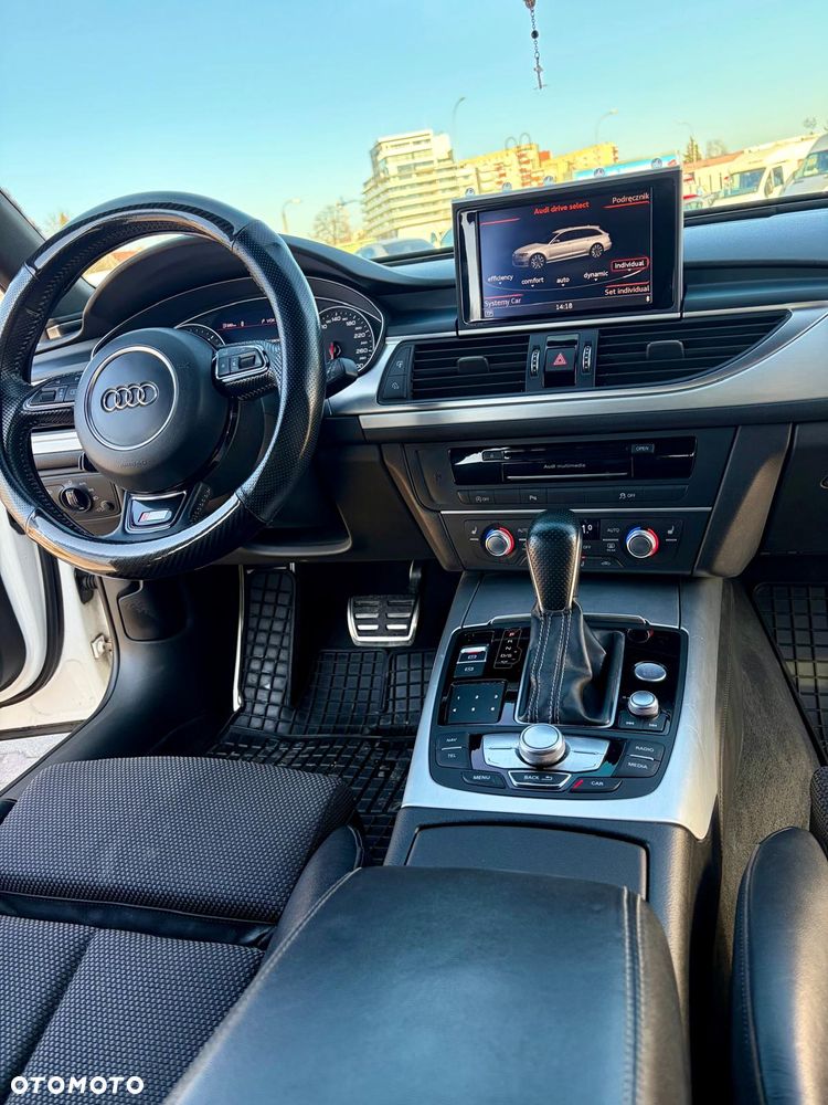 Audi A6 Avant 2.0 TDI Ultra DPF S tronic - 13