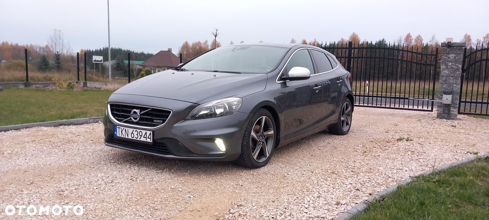 Volvo V40 D2 R Design - 1