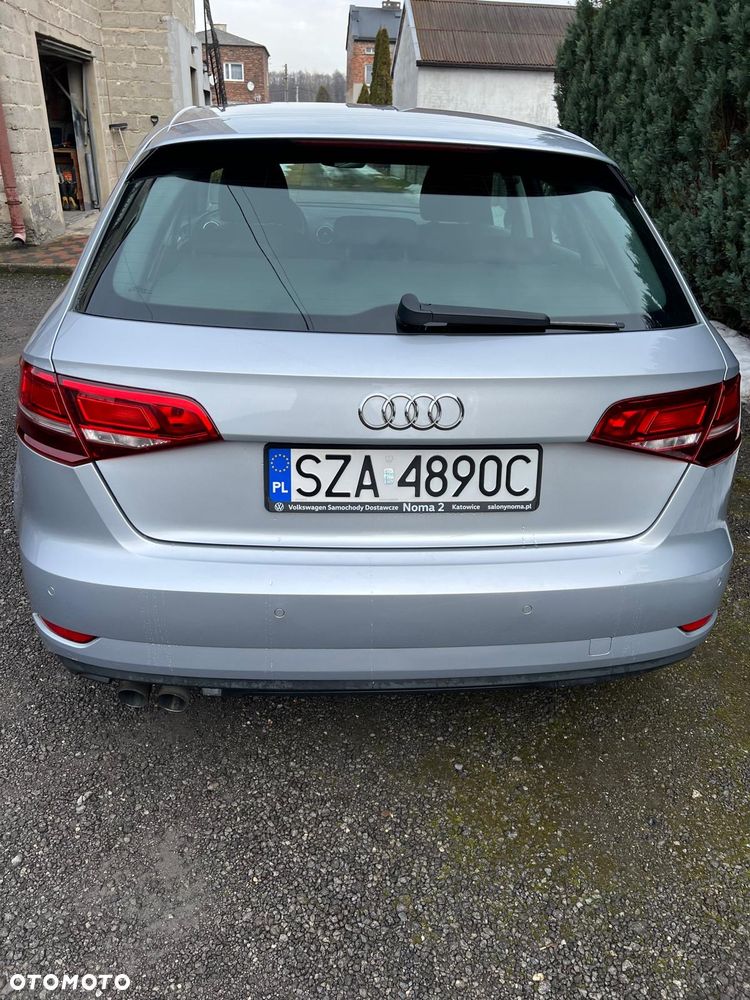 Audi A3 Sportback 1.4 TFSI CoD - 4