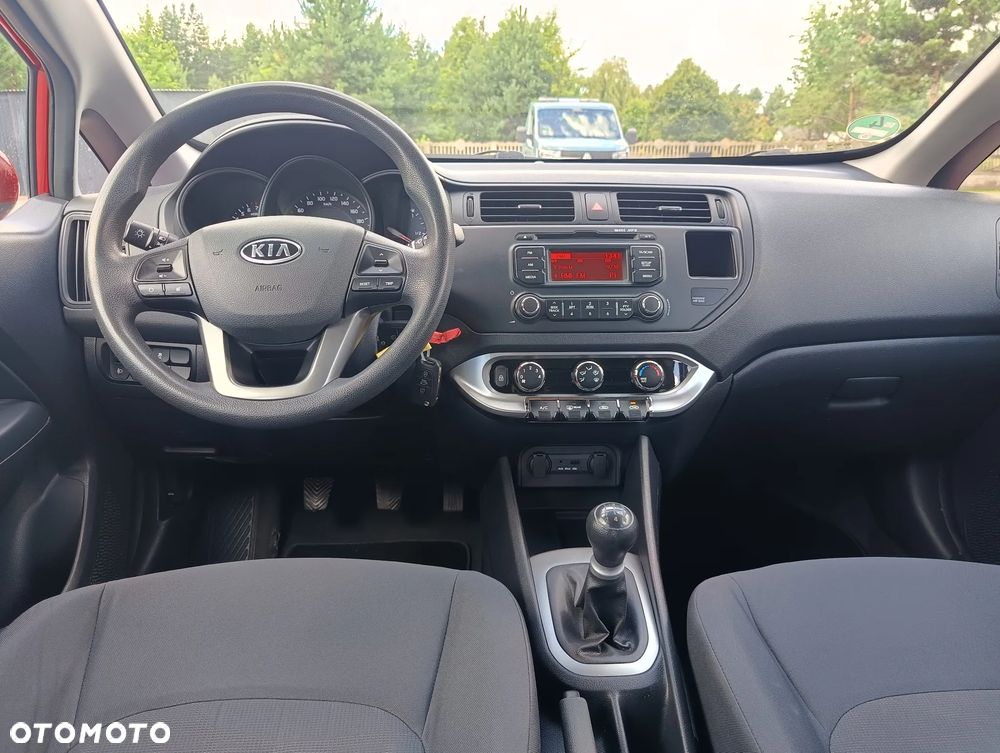Kia Rio 1.2 Attract - 18