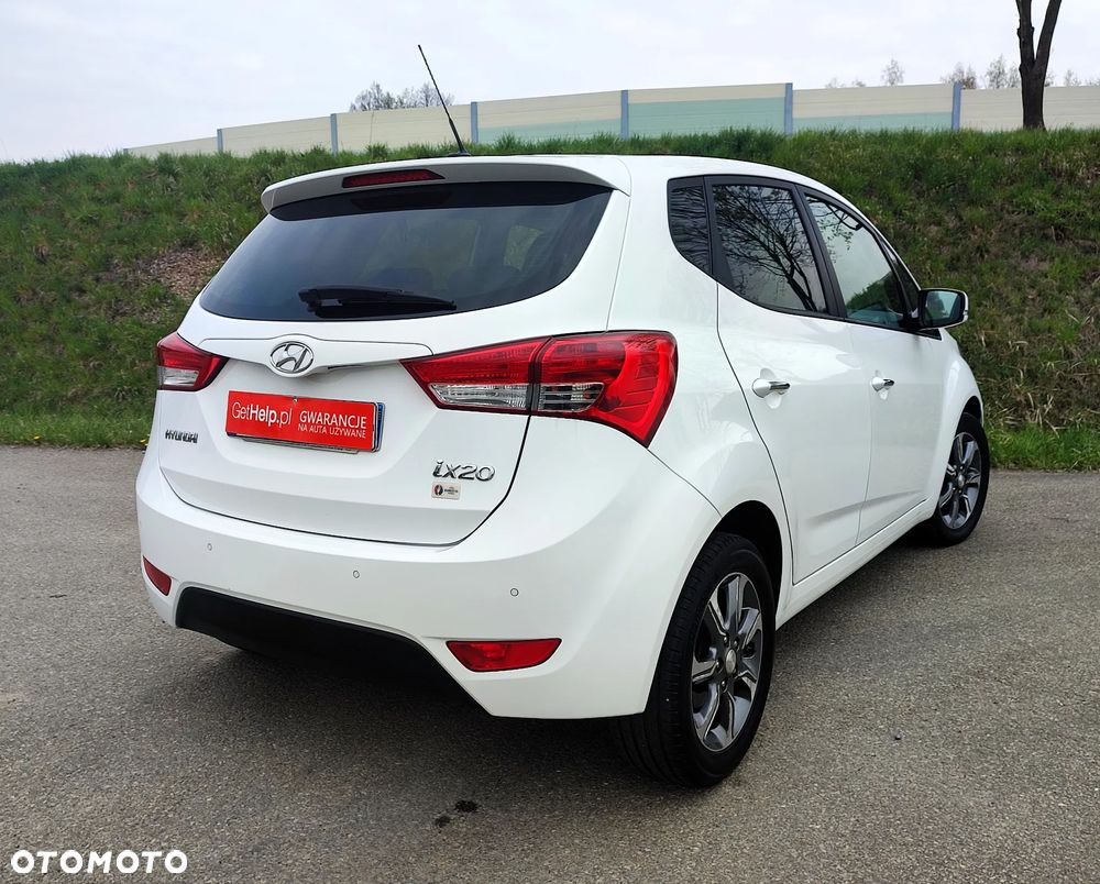 Hyundai ix20 1.4 blue YES Gold - 12