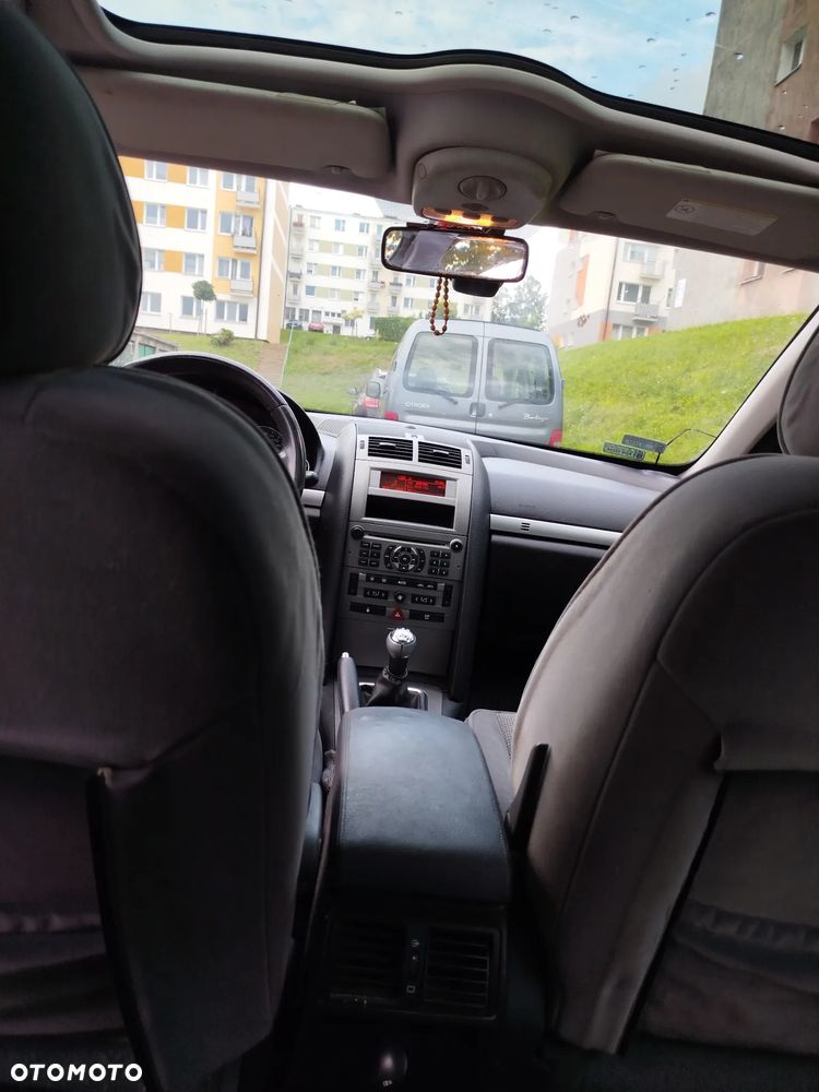 Peugeot 407 1.6 HDI Premium - 19
