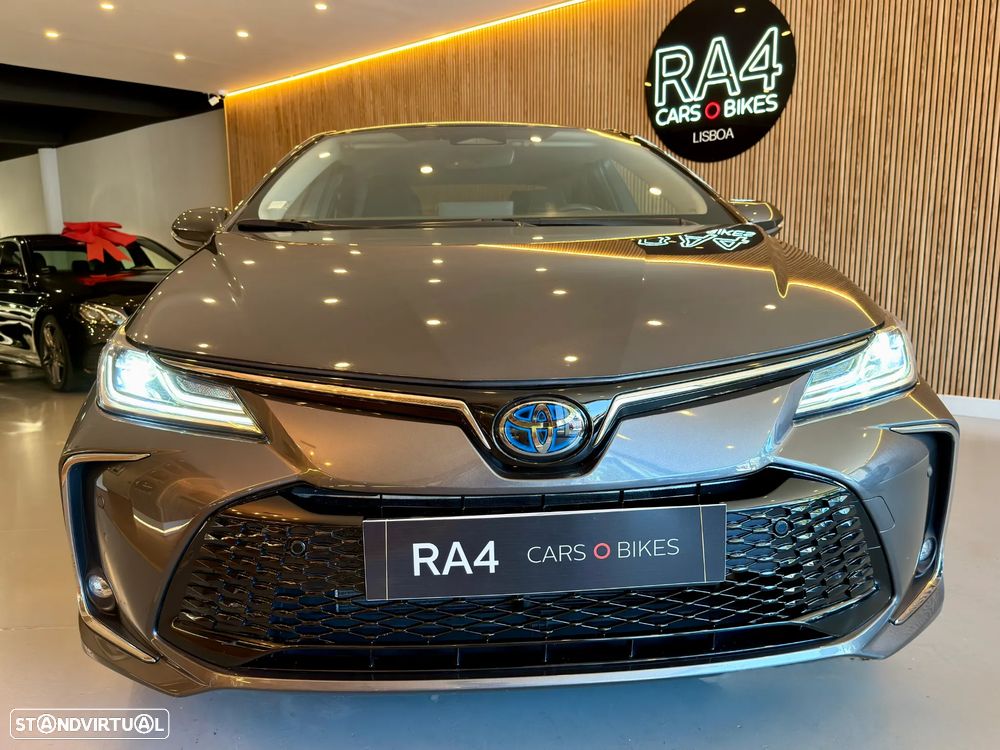 Toyota Corolla SD 1.8 Hybrid Luxury - 45