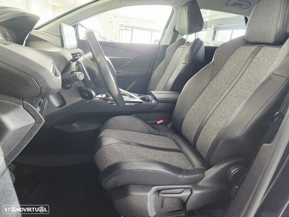 Peugeot 3008 BlueHDi 130 Stop & Start EAT8 Allure - 25