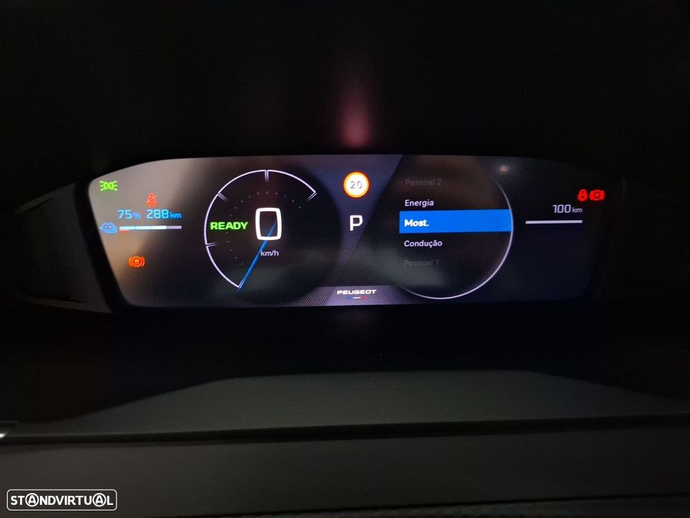 Peugeot e-2008 54 kWh Allure - 15