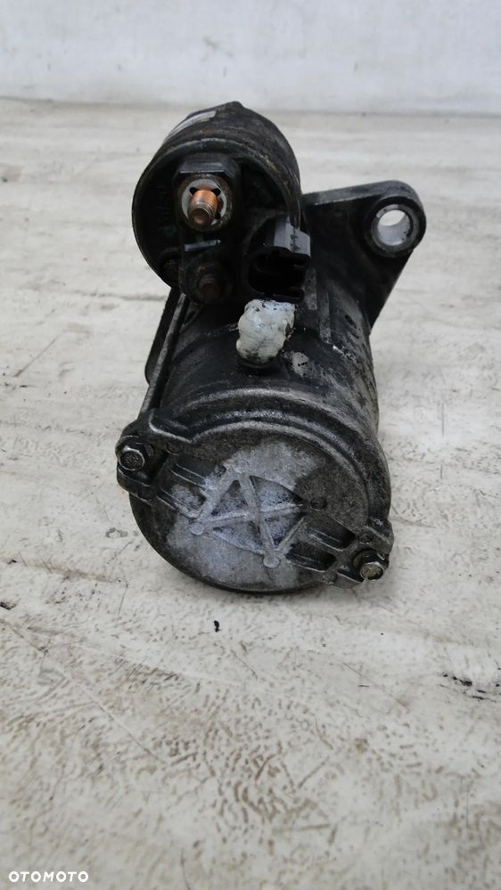 TOYOTA AVENSIS III T27 COROLLA AURIS ROZRUSZNIK 2.0D4D - 3