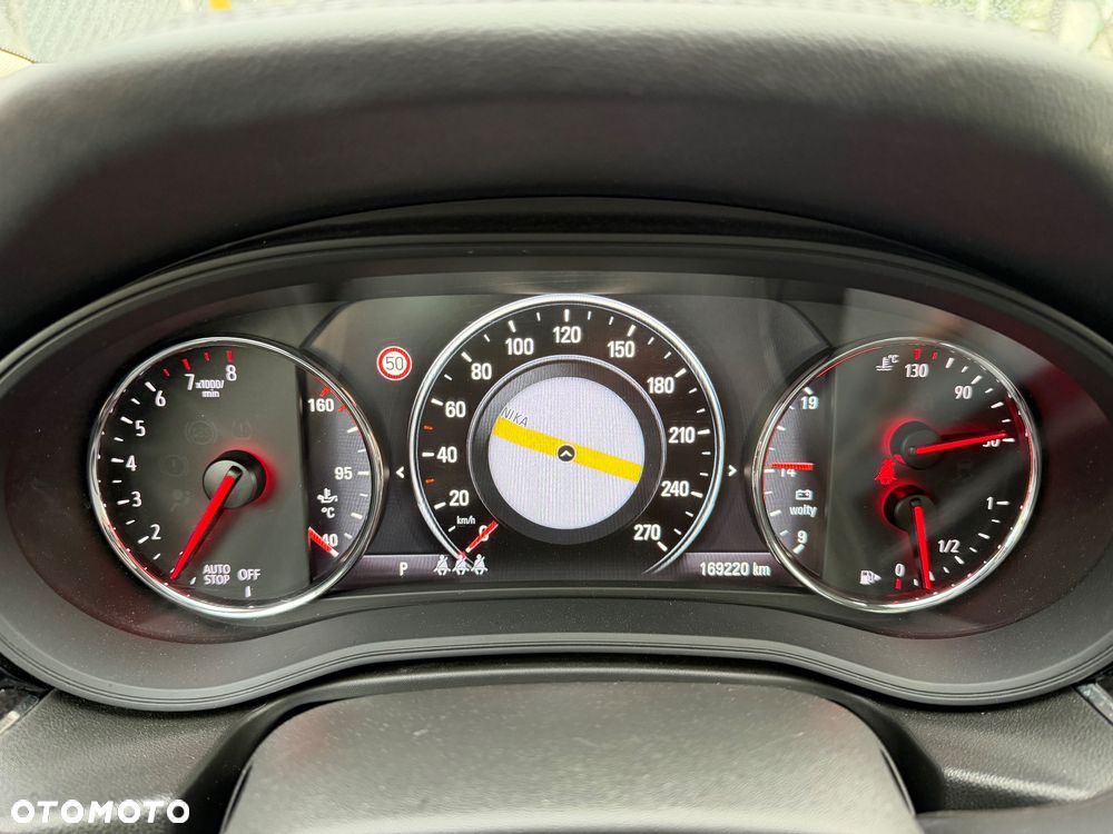 Opel Insignia - 20