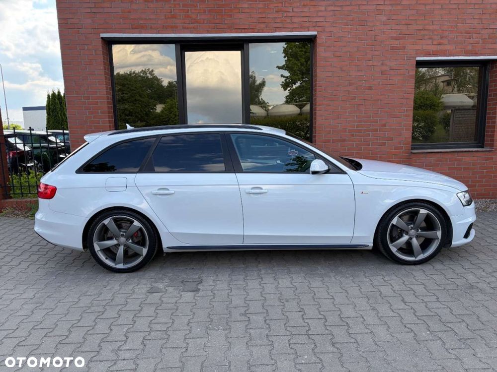 Audi A4 Avant 3.0 TDI DPF clean diesel quattro S tronic S line Sportpaket - 23