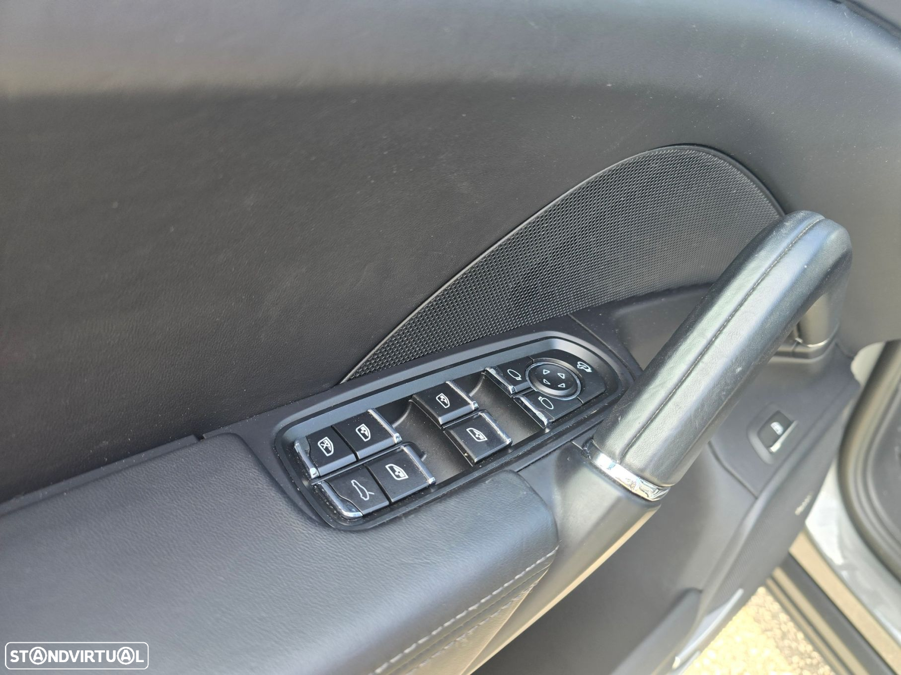 Porsche Cayenne S Hybrid - 15