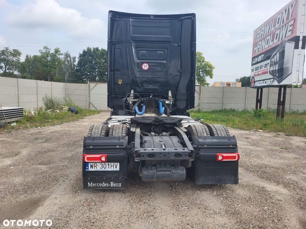 Mercedes-Benz Actros 1848 - 9