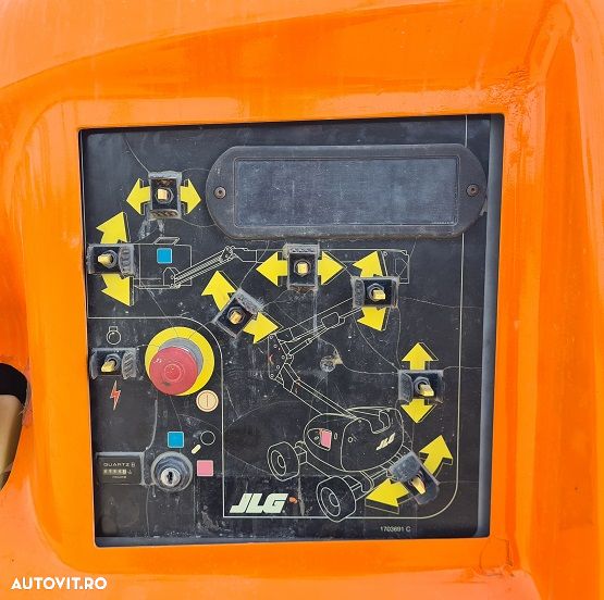 JLG 510AJ - 11