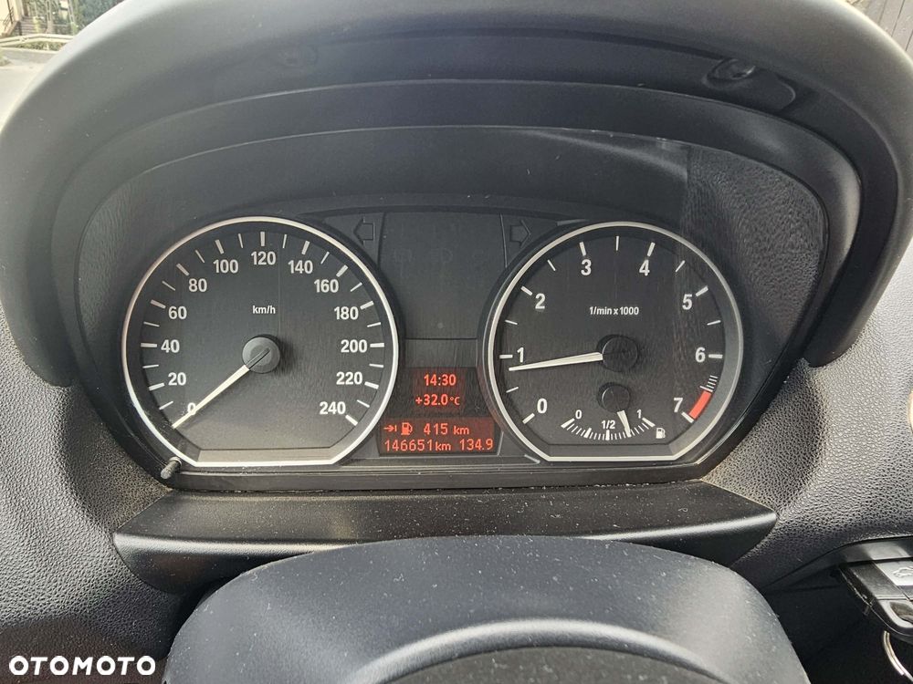 BMW Seria 1 - 17