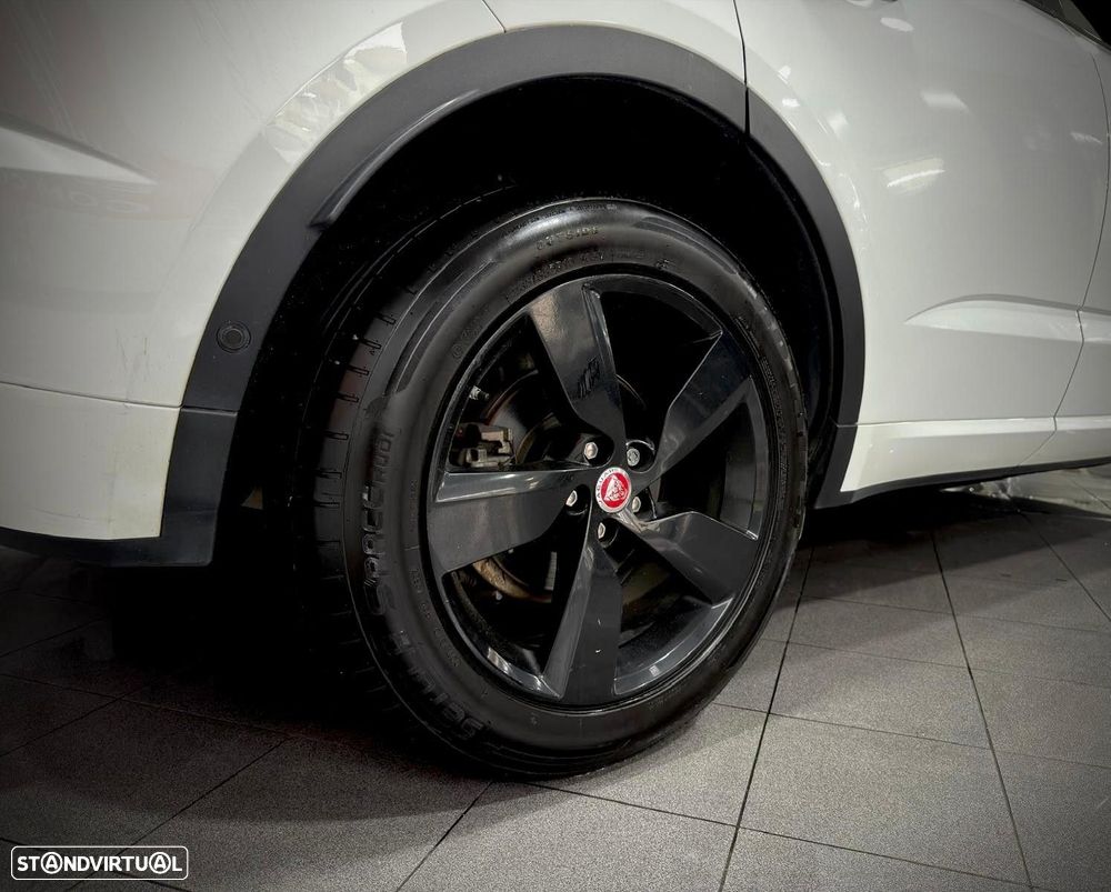 Jaguar E-Pace 2.0 i4D R-Dynamic S - 22