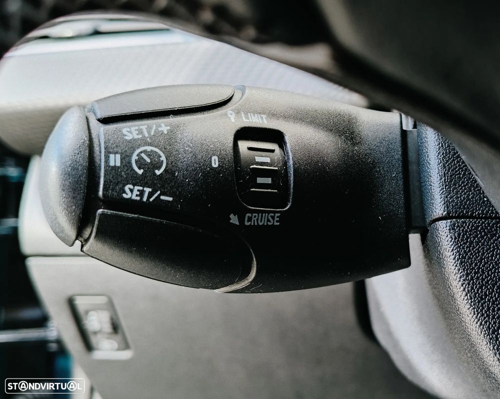 Peugeot 2008 1.6 BlueHDi Allure - 14