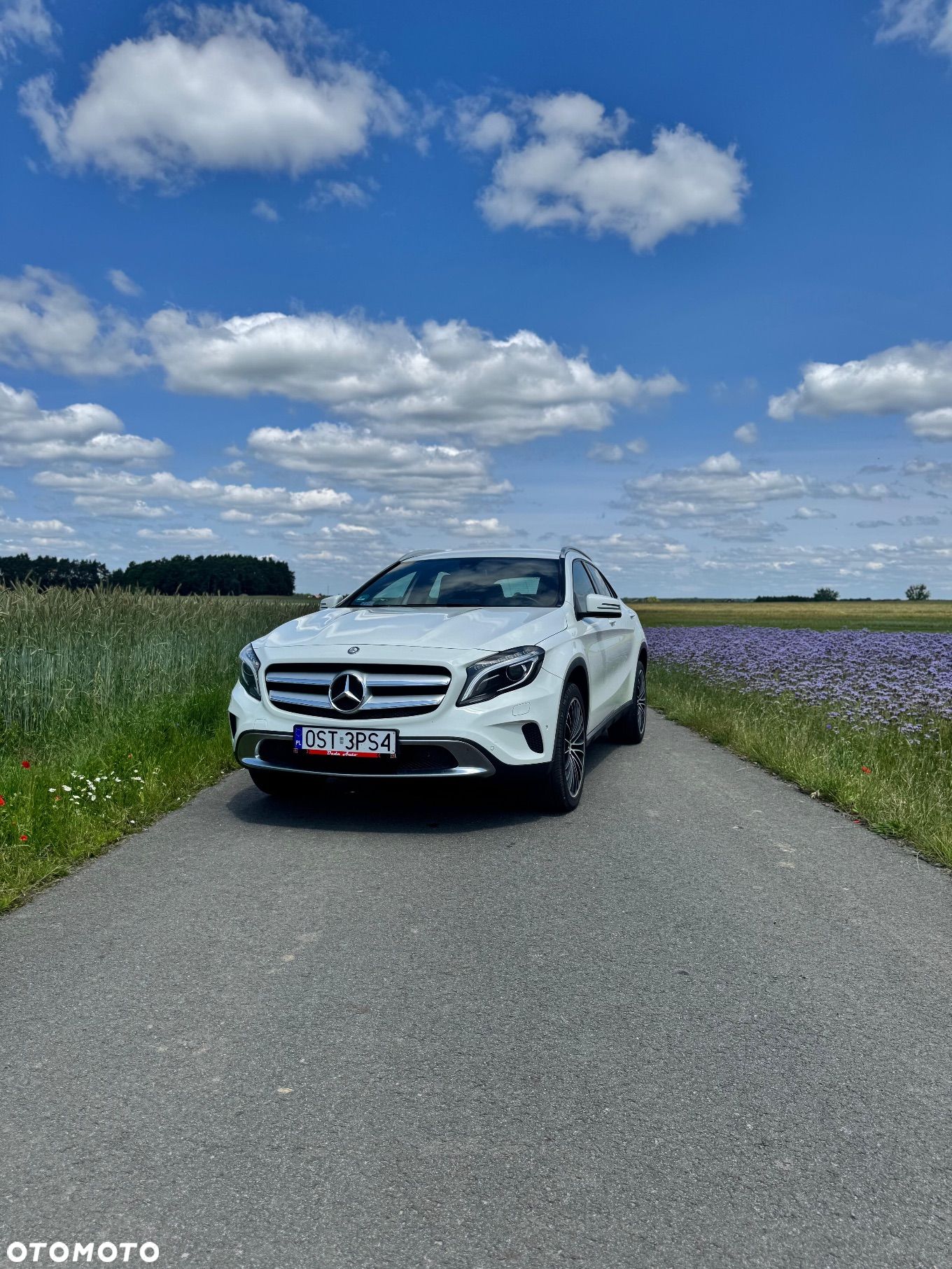 Mercedes-Benz GLA - 1