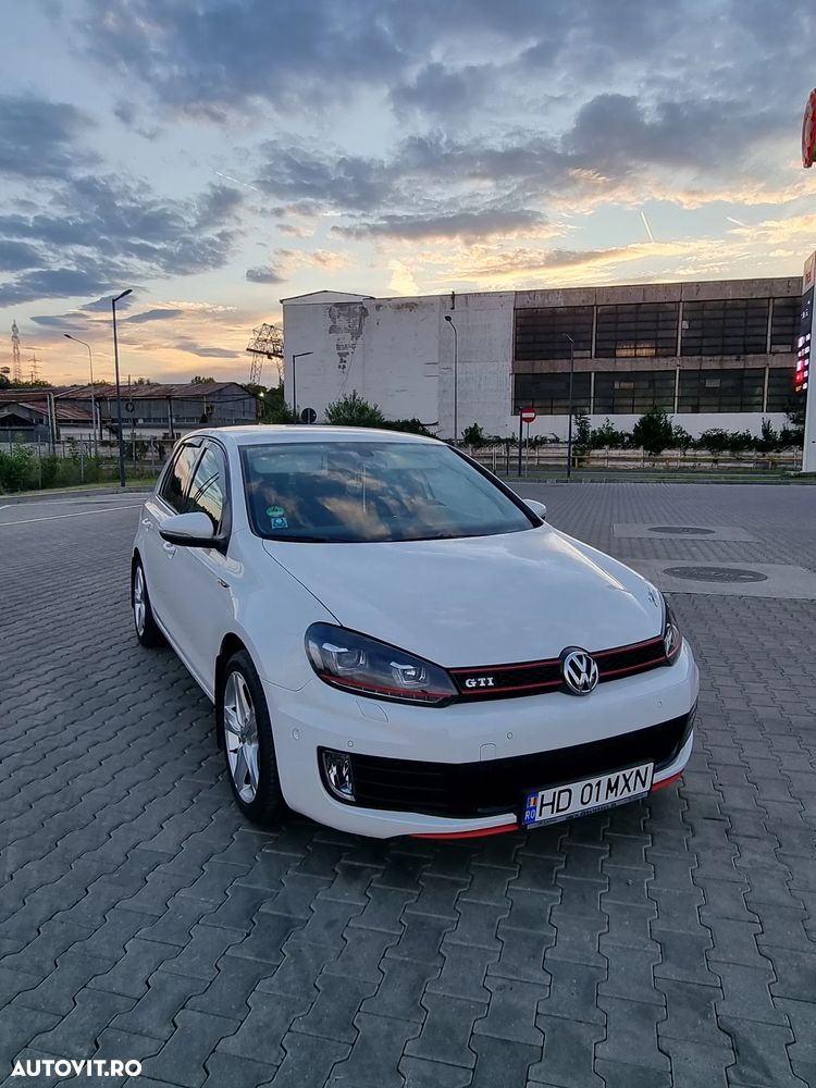 Volkswagen Golf 1.2 TSI Team - 2