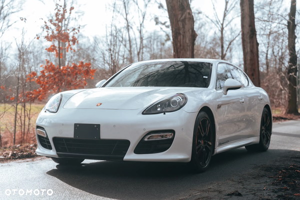 Porsche Panamera GTS