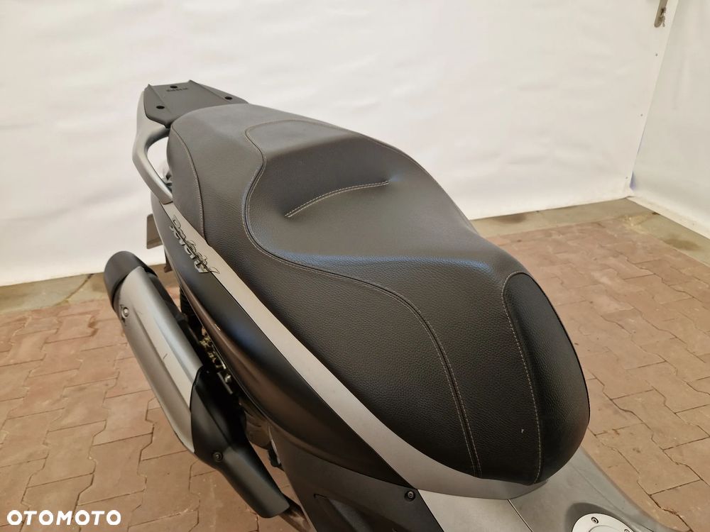 Piaggio Beverly - 17