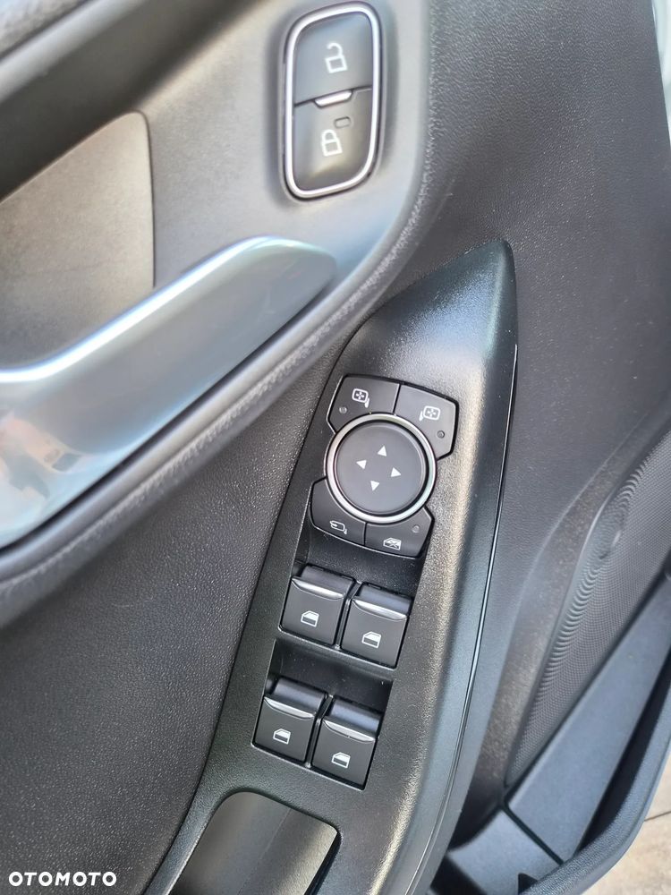 Ford Fiesta 1.1 COOL&CONNECT - 18