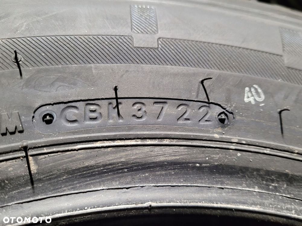 4x Bridgestone Blizzak W810 205/65R16C 107/105T Z649A - 7