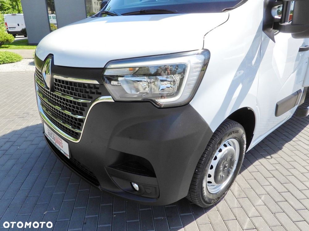 Renault MASTER PLANDEKA WINDA 9 PALET WEBASTO TEMPOMAT LEDY PNEUMATYKA KLIMATYZACJA  165KM - 22