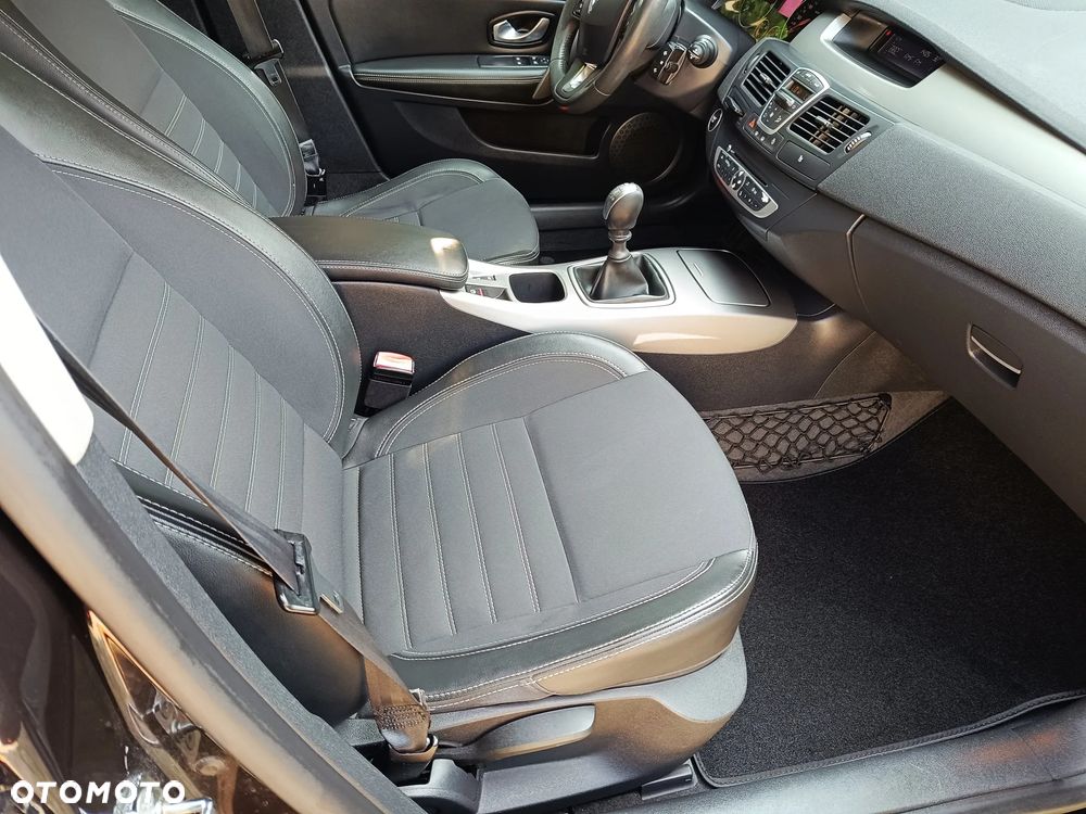 Renault Laguna - 11