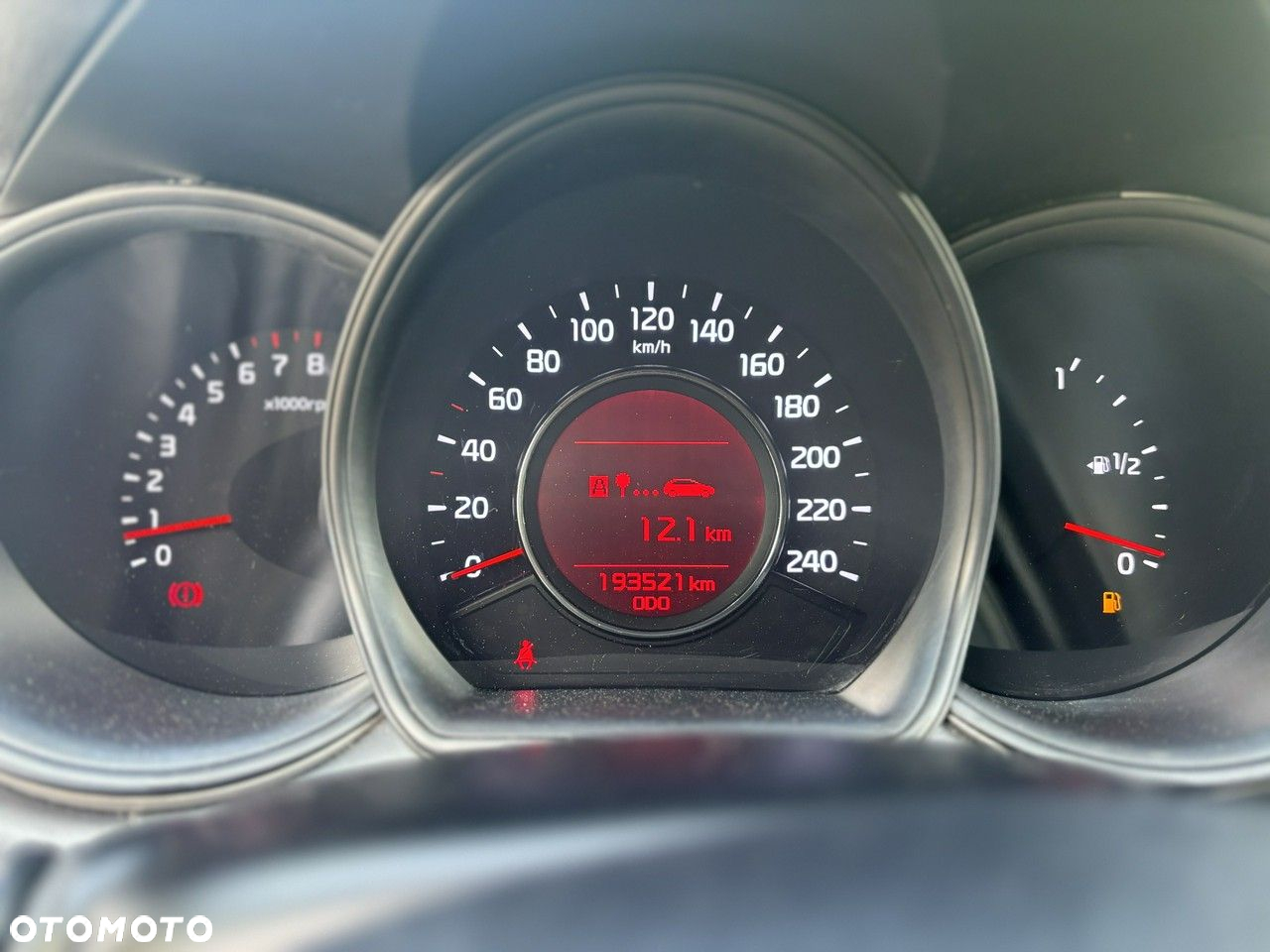Kia Ceed - 14
