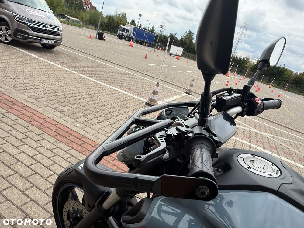 Yamaha MT - 15