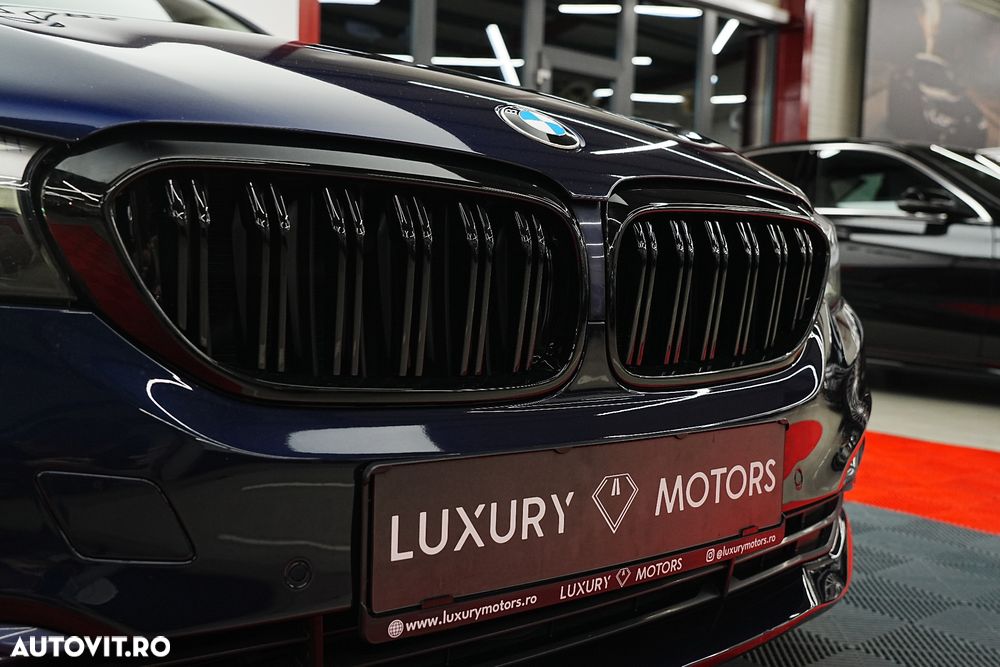 BMW Seria 5 518d AT - 26