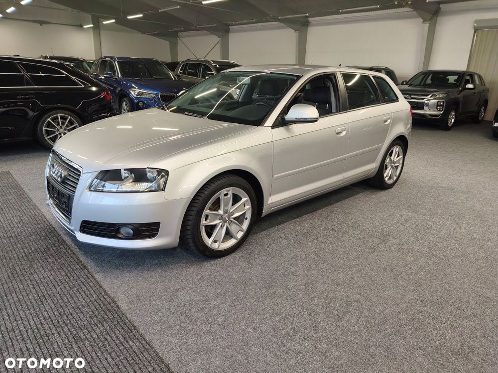 Audi A3 Sportback 1.6 Attraction - 1