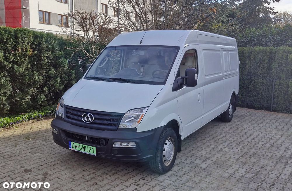 Maxus EV80