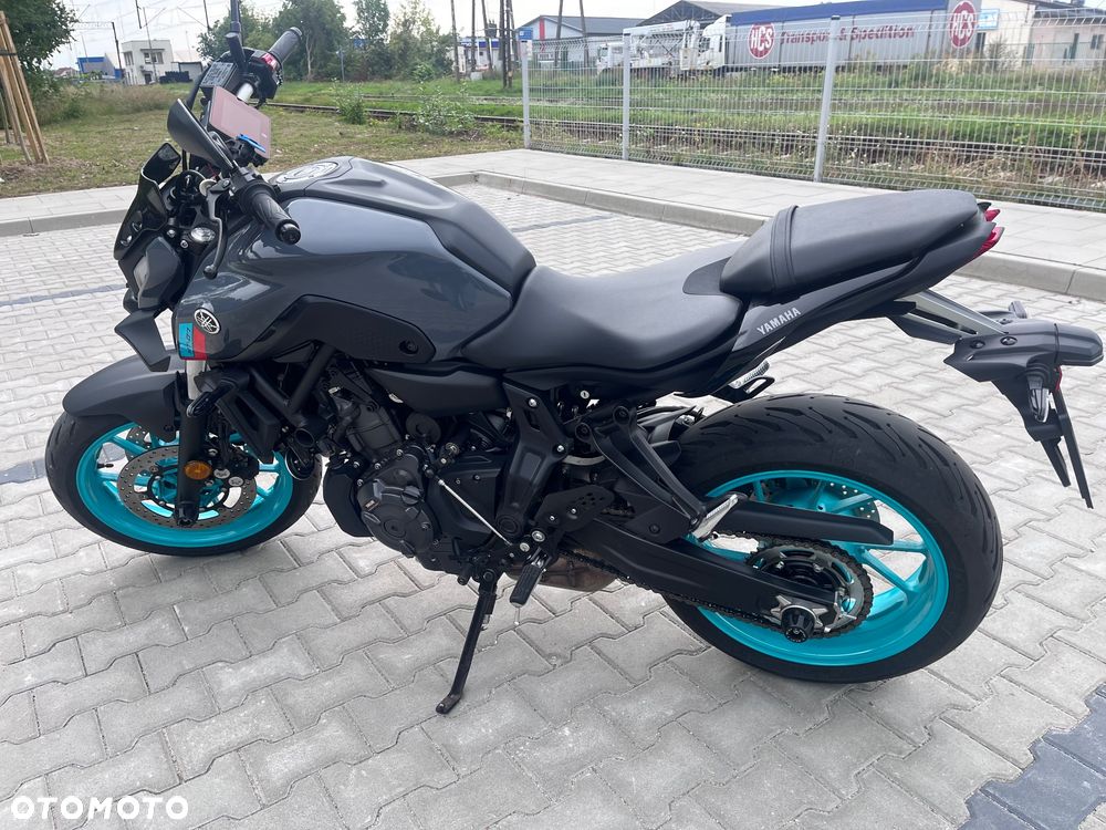 Yamaha MT - 6