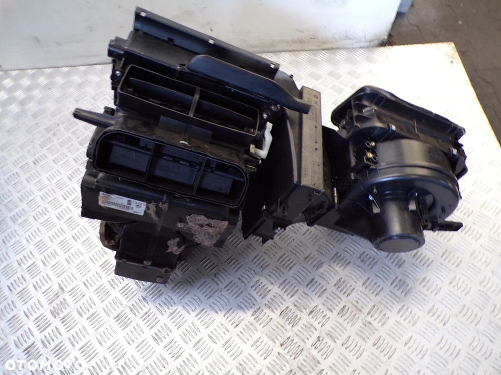 NAGRZEWNICA VOLKSWAGEN POLO V 6R 1.2 12V 6R1820003T - 2