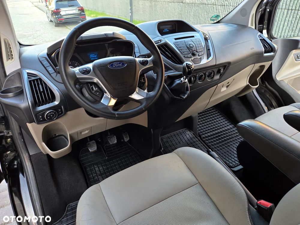 Ford Transit Custom 300 L1H1 VA Titanium - 26