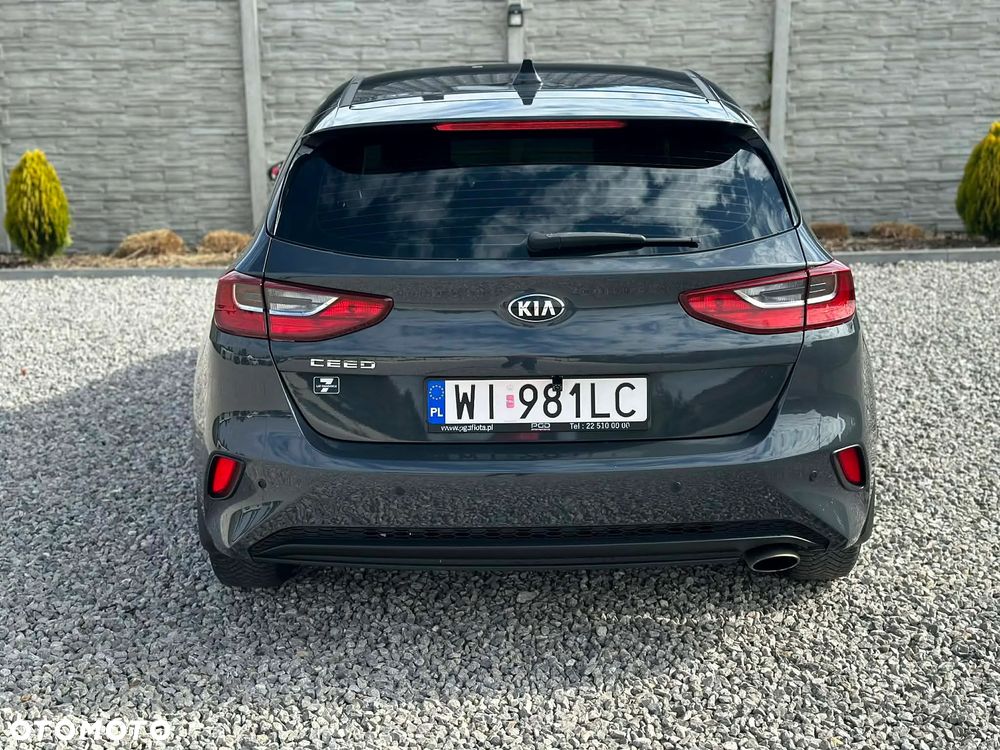 Kia Ceed 1.0 T-GDI M - 12