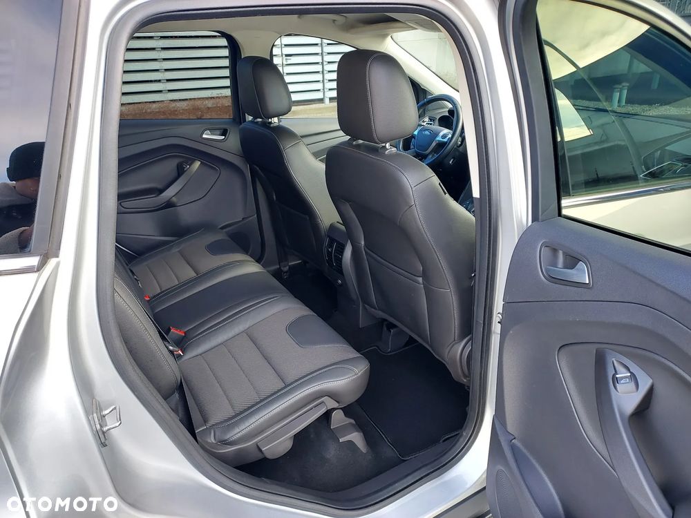 Ford Kuga 2.0 TDCi 4WD Titanium - 21