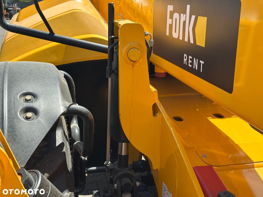 JCB 540-140 Hi Viz - 13