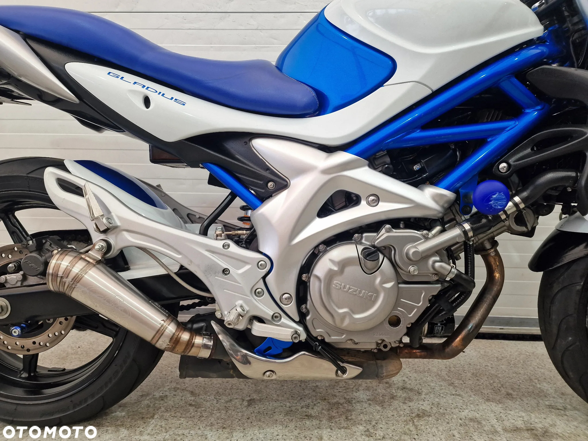 Suzuki Gladius - 9