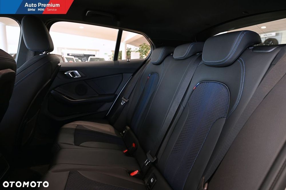 BMW Seria 1 118i M Sport - 12