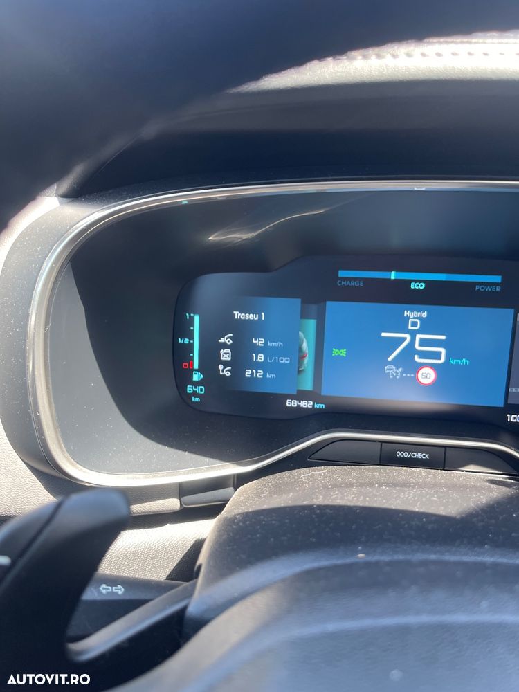 Citroën C5 Aircross 1.6 PureTech S&S EAT8 Shine - 23
