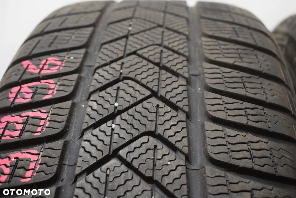 R18 245/45 Pirelli Sottozero 3 Seal Inside Cena za parę - 2
