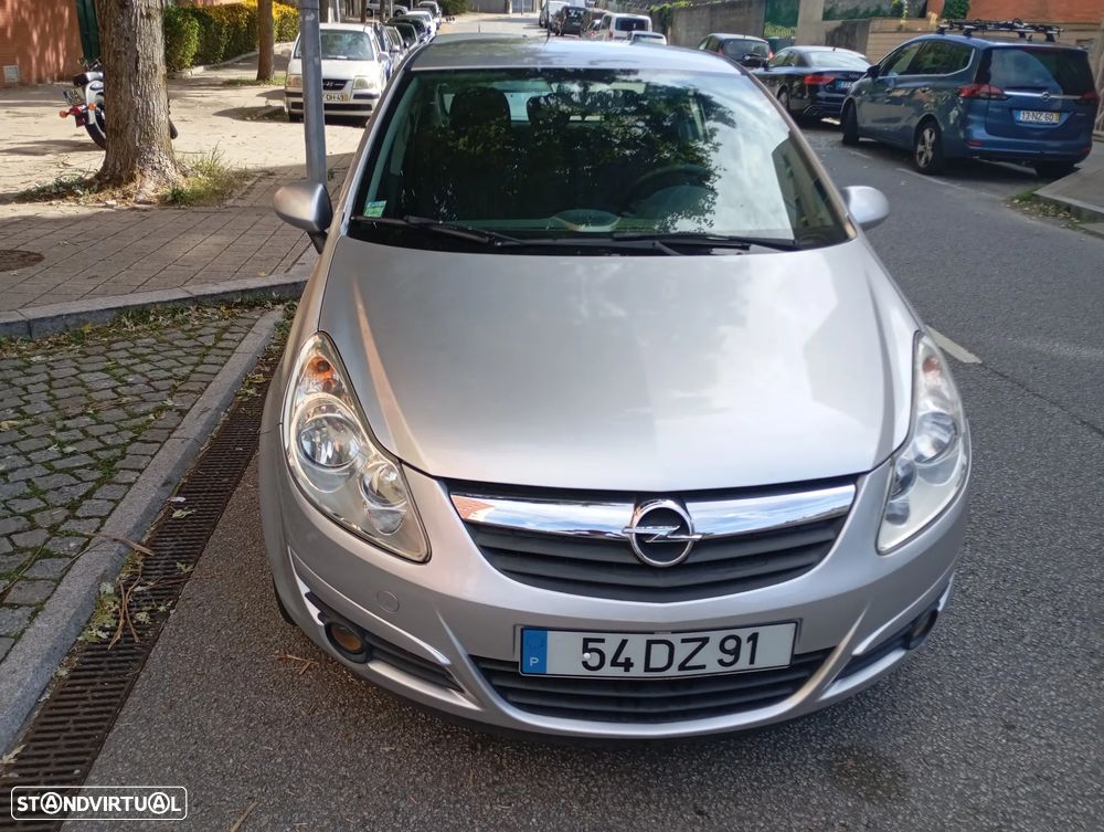 Opel Corsa 1.2 16V Enjoy - 1