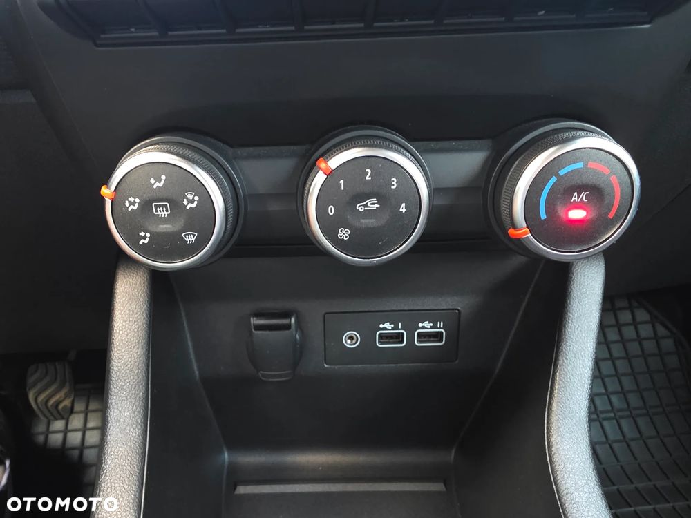 Renault Clio 1.0 TCe Equilibre - 14