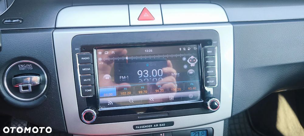 Volkswagen Passat 2.0 TDI Comfortline - 8