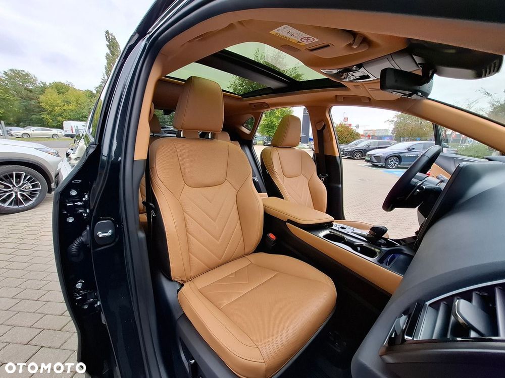 Lexus NX 350h Omotenashi AWD - 19
