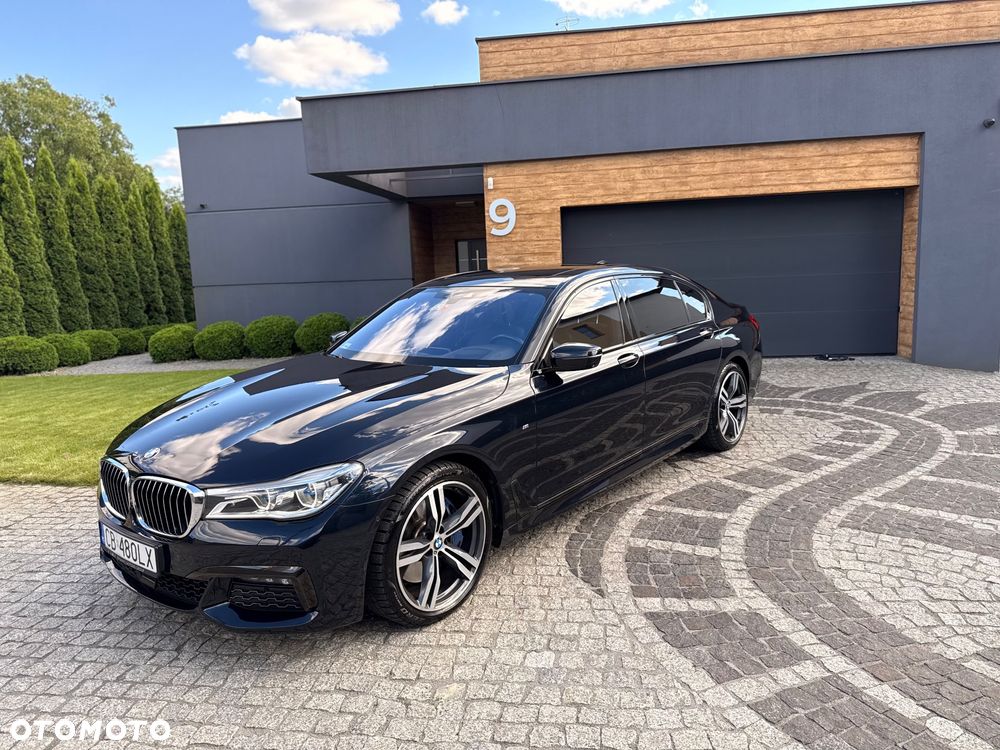 BMW Seria 7 750Li - 8