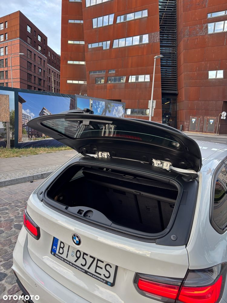 BMW Seria 3 320d xDrive M Sport Shadow - 8