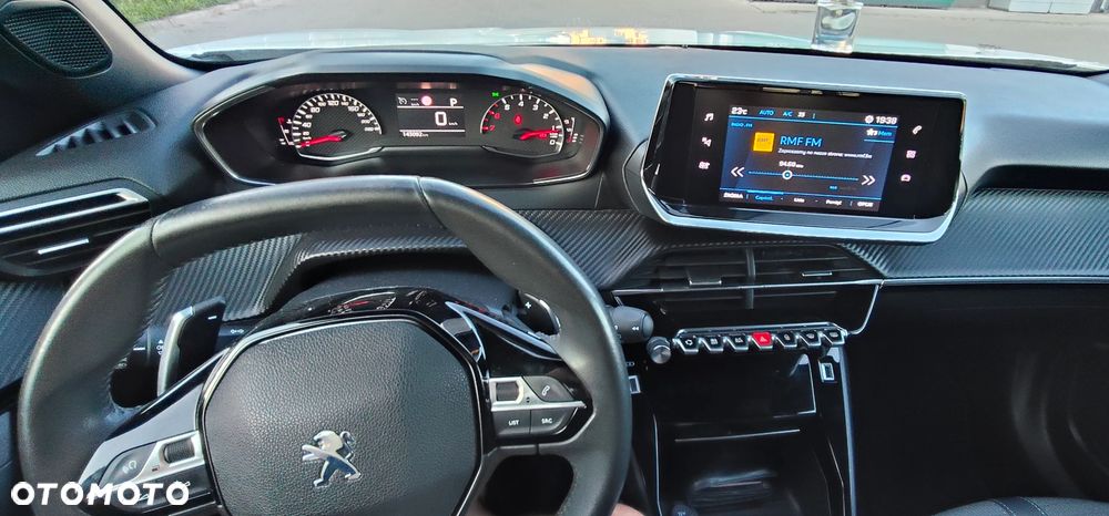 Peugeot 2008 PureTech 130 EAT8 Allure Pack - 14