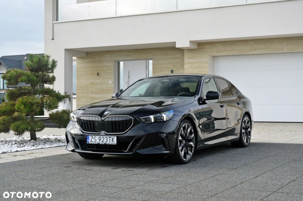 BMW Seria 5 - 11